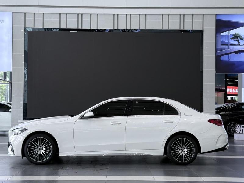 Mercedes-Benz C-Class, 2022 — фото 3 из 8