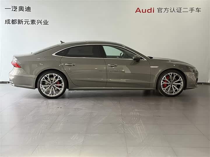 Audi A7L, 2025 — фото 3 из 9