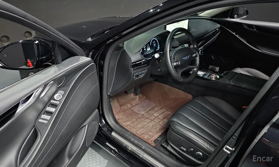 Genesis G80, 2022 — фото 10 из 12