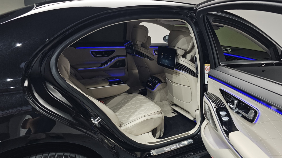 Mercedes-Benz S-Class, 2024 — фото 12 из 12