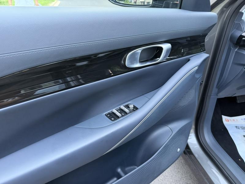 Geely Galaxy E5, 2025 — фото 9 из 10