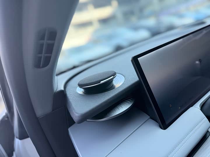 Geely Galaxy E8, 2023 — фото 8 из 9