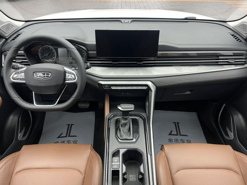 Geely Vision X6, 2022 — фото 9 из 12
