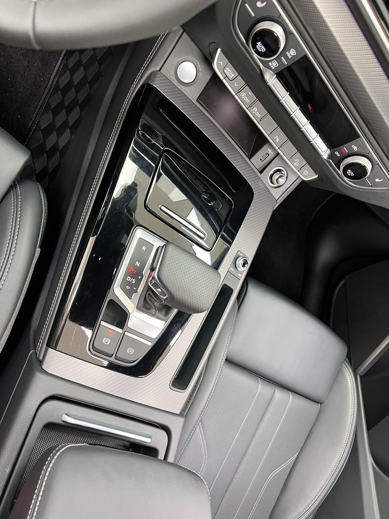 Audi Q5L, 2025 — фото 7 из 12