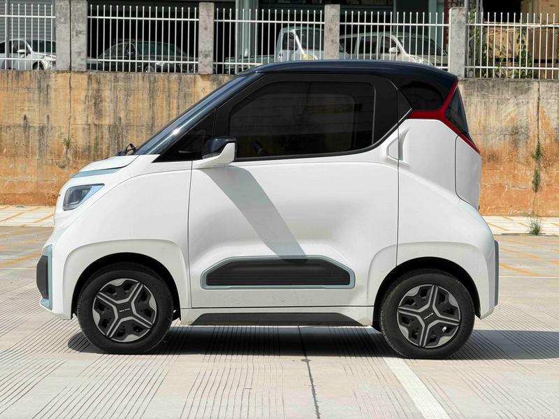 Wuling Nano EV, 2021 — фото 4 из 12