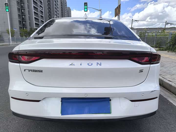 GAC Aion S, 2022 — фото 9 из 9
