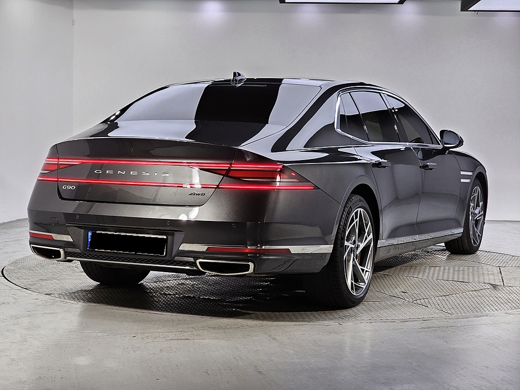 Genesis G90, 2023 — фото 2 из 12