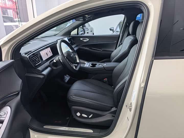BYD Sea Lion 06 Hybrid/EV, 2025 — фото 2 из 5