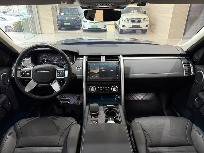 Land Rover Discovery, 2023 — фото 7 из 12