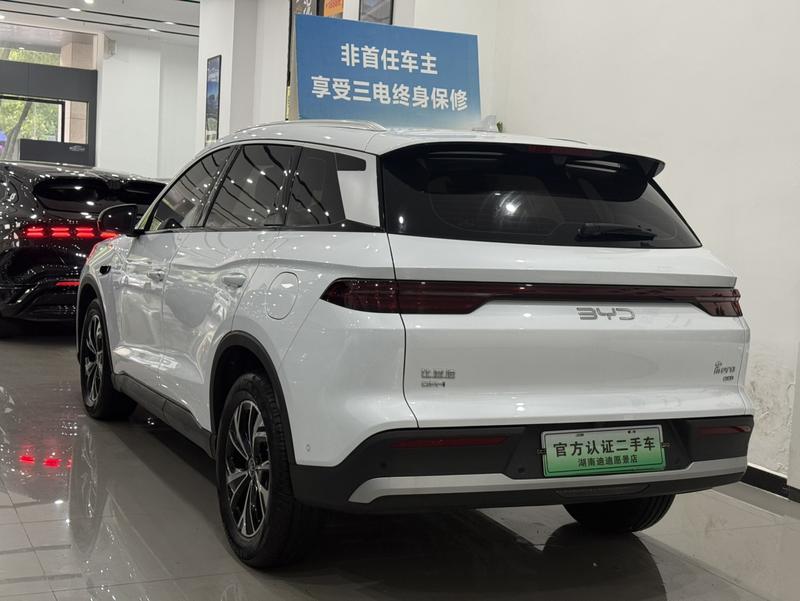 BYD Song Pro Hybrid, 2024 — фото 3 из 12