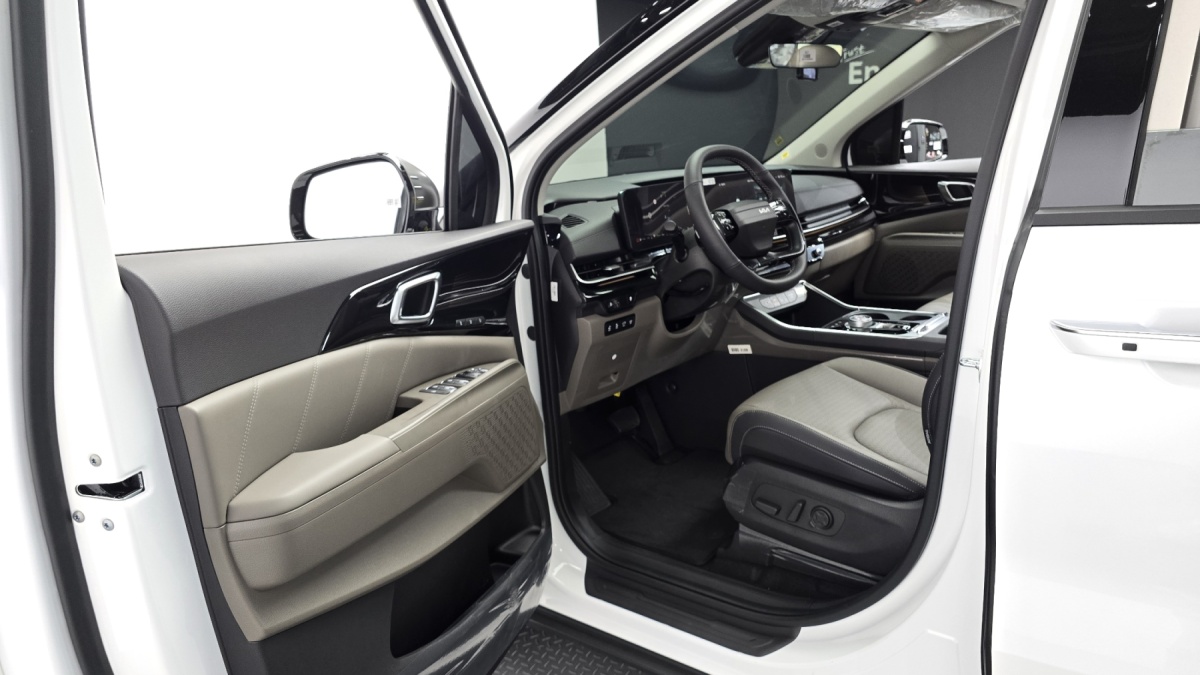 Kia Carnival, 2026 — фото 10 из 12