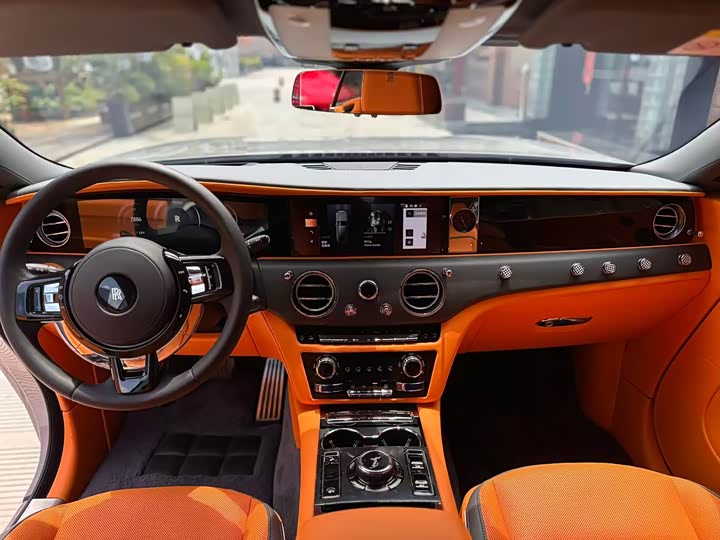 Rolls-Royce Spectre, 2025 — фото 7 из 9
