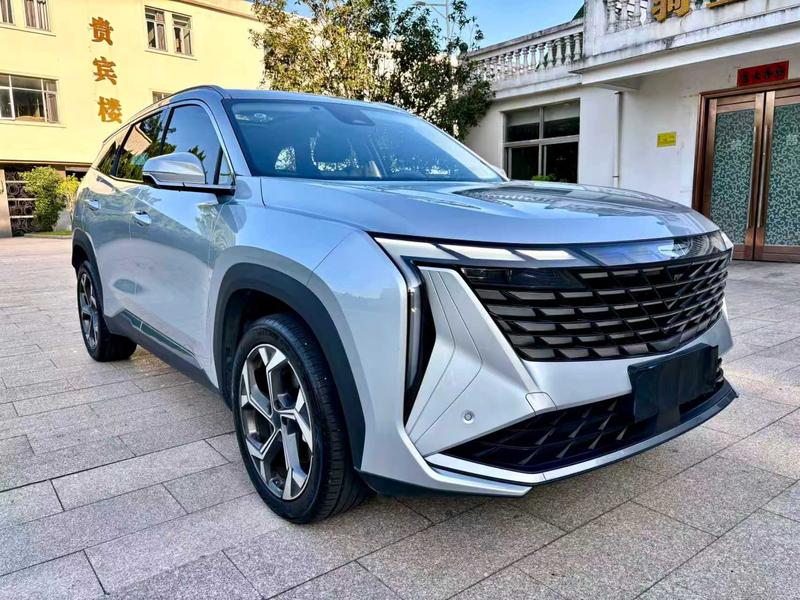 Geely Atlas L, 2024 — фото 3 из 11
