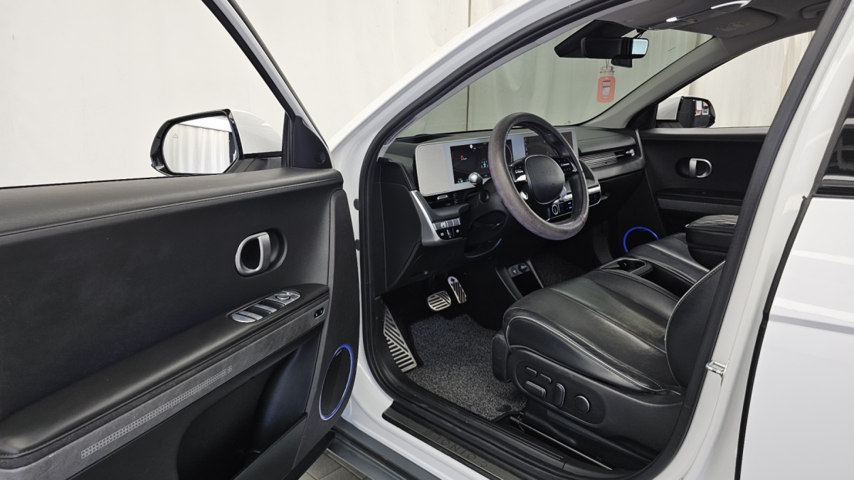 Hyundai Ioniq 5, 2021 — фото 9 из 12