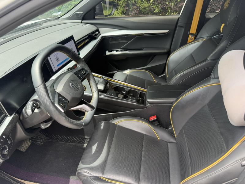 MG Motor 5 Scorpio, 2021 — фото 9 из 11