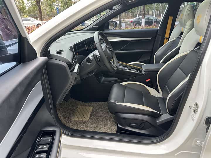 MG Motor 5 Scorpio, 2022 — фото 4 из 9
