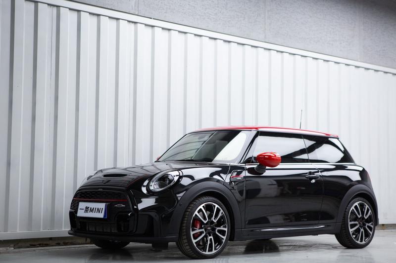 Mini Mini JCW, 2022 — купить в Саратове под ключ