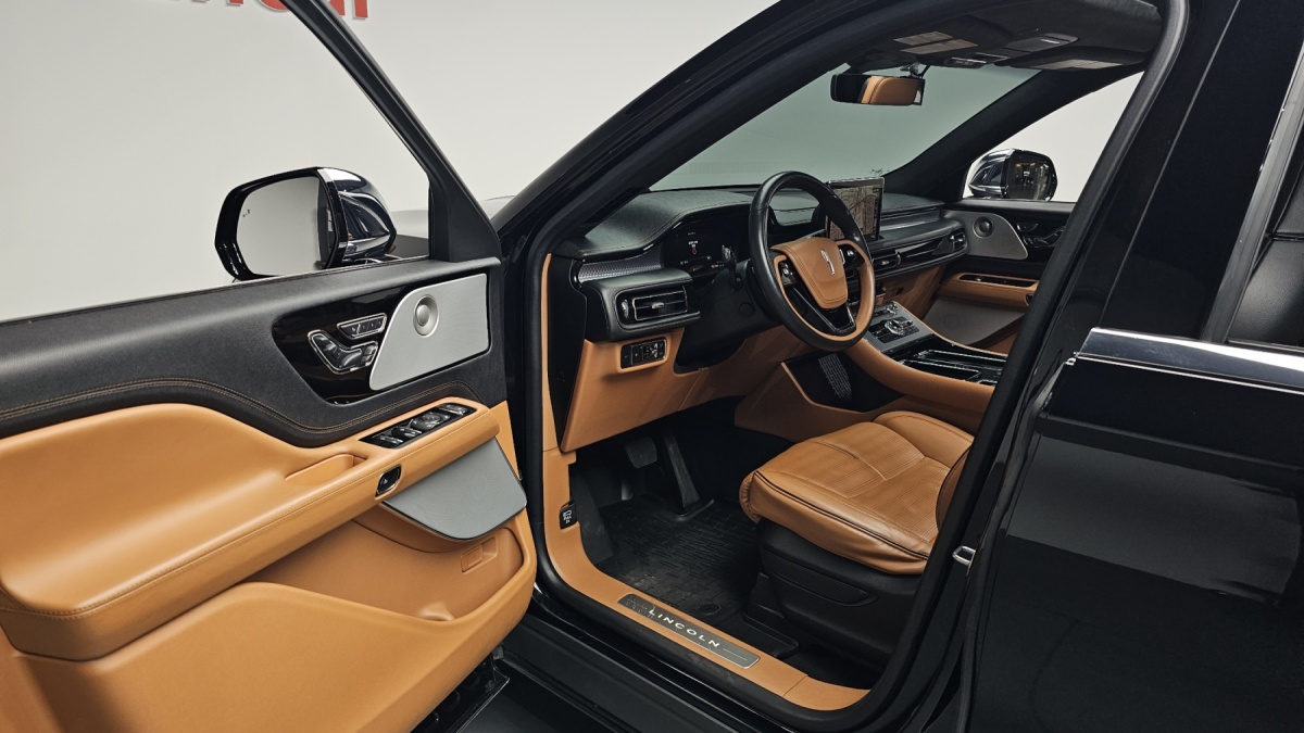 Lincoln Aviator, 2022 — фото 10 из 12