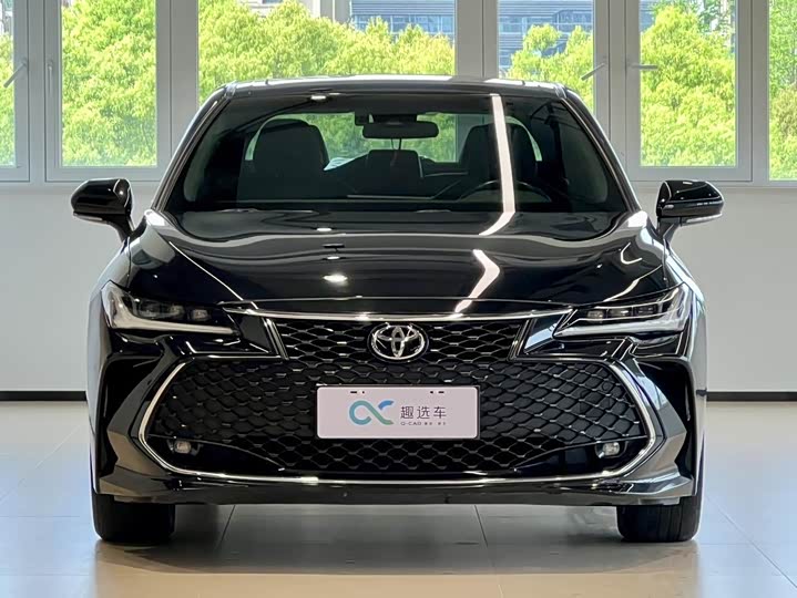 Toyota Avalon, 2023 — фото 2 из 9