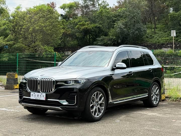 BMW X7, 2022 — фото 3 из 9