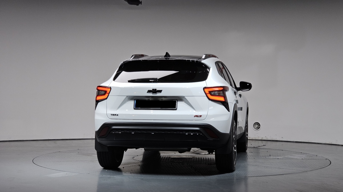 Chevrolet Trax, 2024 — фото 4 из 12