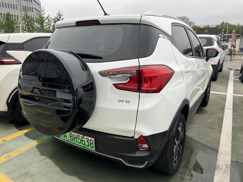 BYD Yuan Pro, 2022 — фото 5 из 12