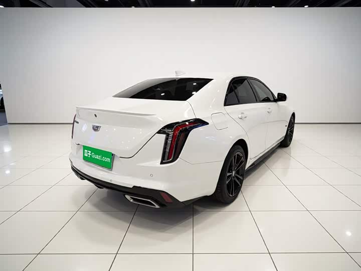 Cadillac CT4, 2023 — фото 7 из 9