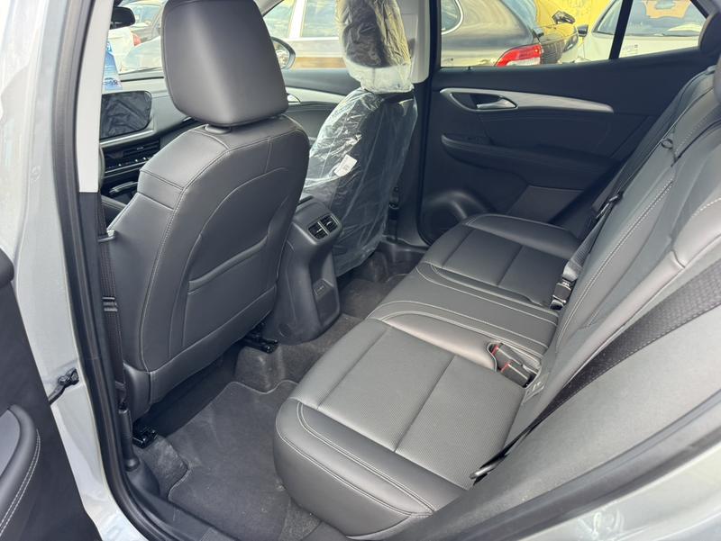 Buick Envision S, 2024 — фото 8 из 9