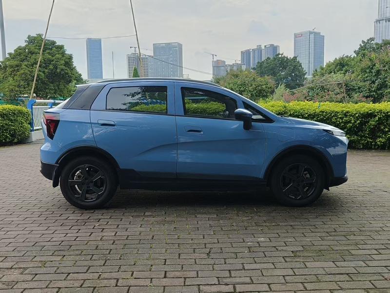 Geely Geometry E Firefly, 2022 — фото 8 из 12