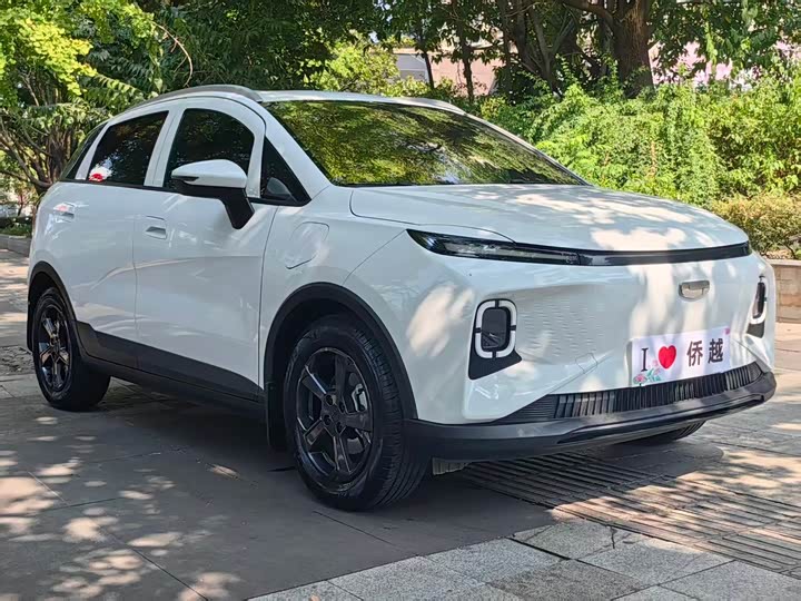 Geely Geometry E Firefly, 2024 — фото 3 из 9