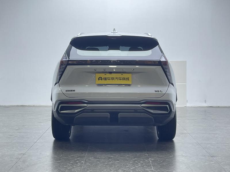 Geely Atlas L, 2024 — фото 6 из 12