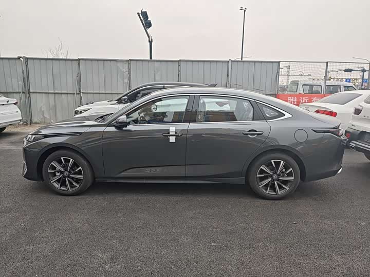 Changan Eado Plus, 2025 — фото 3 из 9