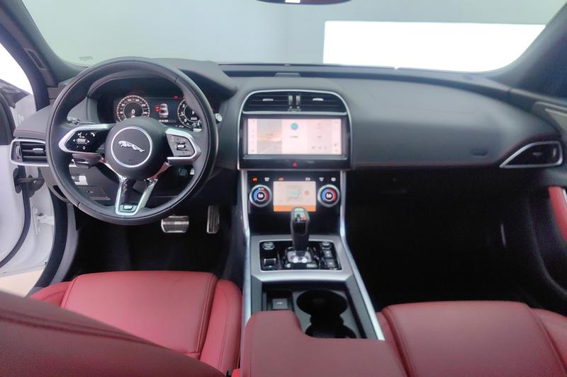 Jaguar XE L, 2024 — фото 10 из 12
