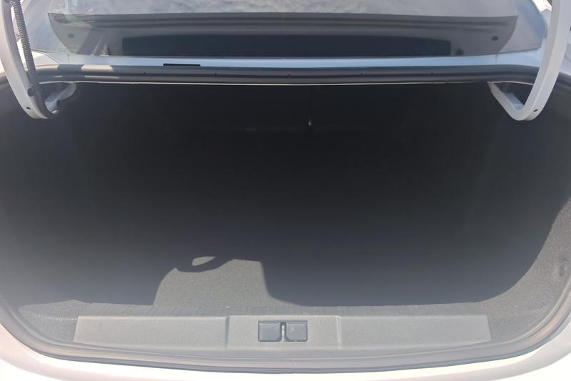 Peugeot 408, 2024 — фото 11 из 12