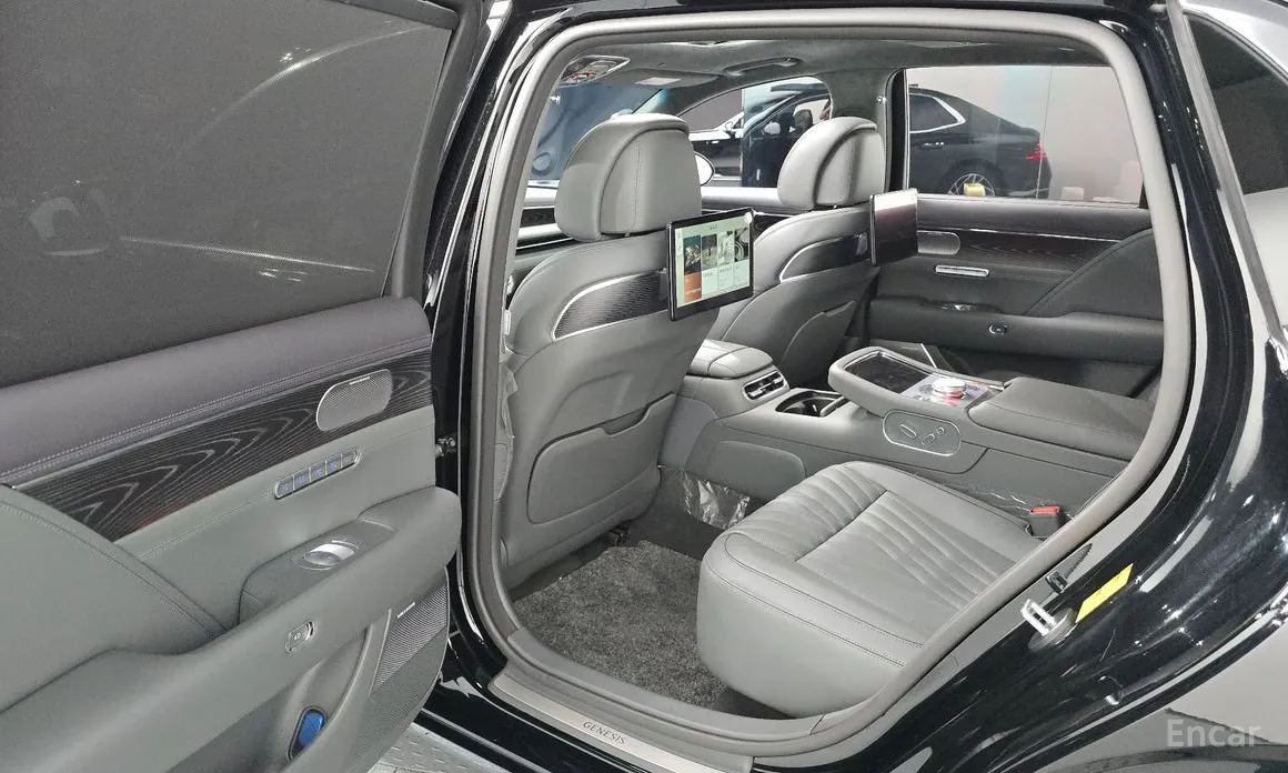 Genesis G90, 2022 — фото 12 из 12