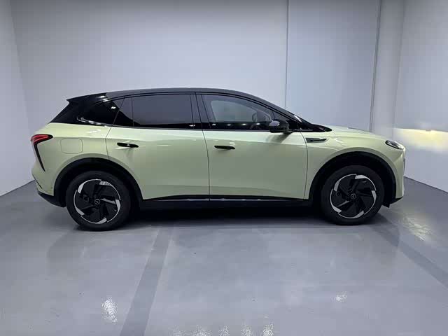 Hongqi EHS5 (Tiangong 06), 2025 — фото 7 из 9