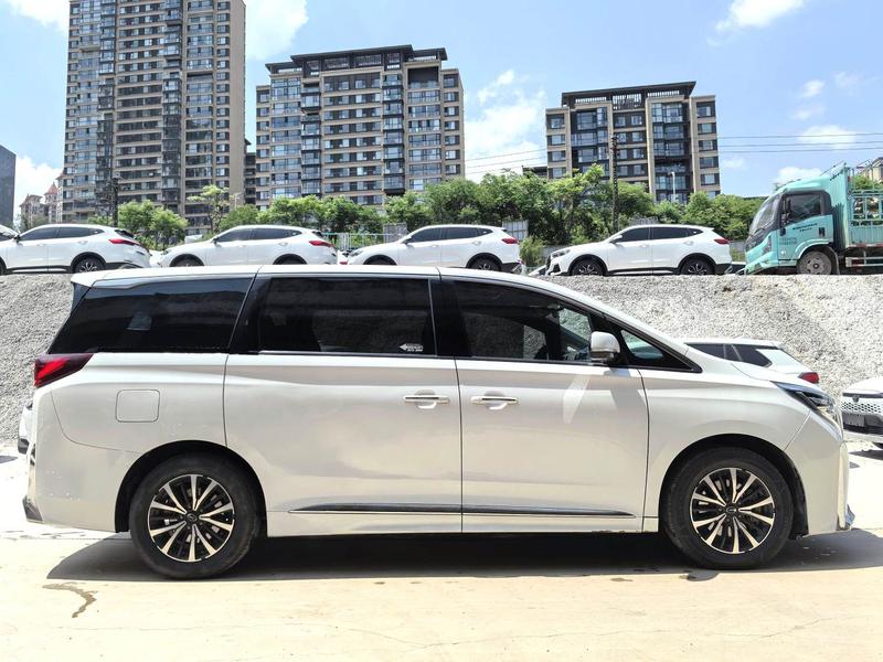 GAC Trumpchi M8, 2023 — фото 6 из 10