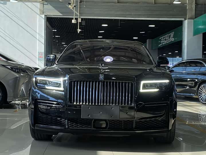 Rolls-Royce Ghost, 2024 — фото 2 из 9