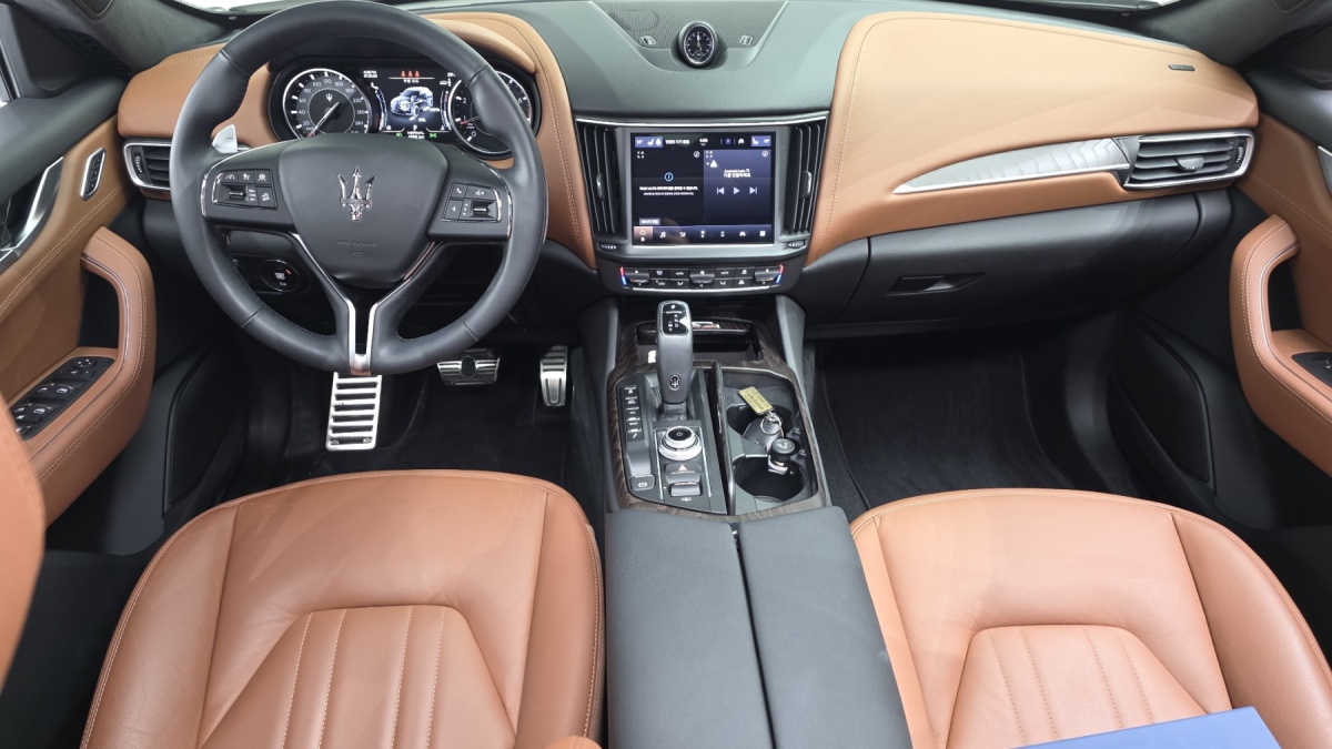 Maserati Levante, 2022 — фото 6 из 12