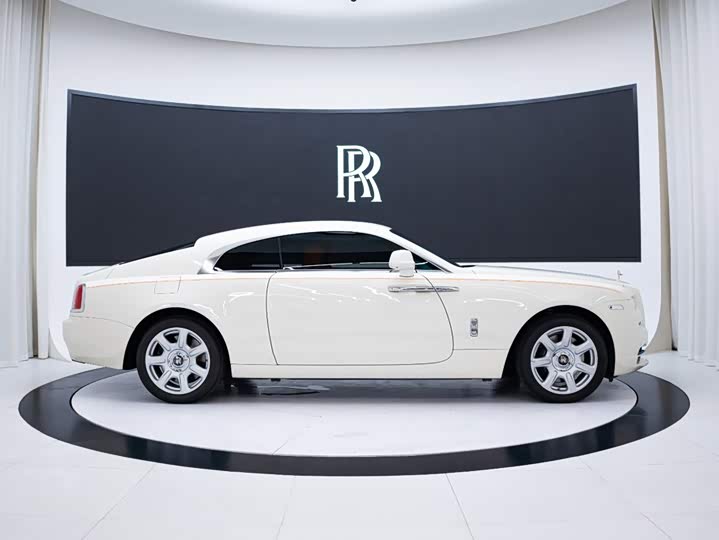 Rolls-Royce Wraith, 2022 — фото 6 из 9
