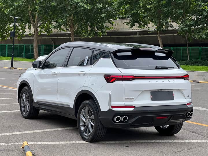 Geely Coolray, 2024 — фото 4 из 9