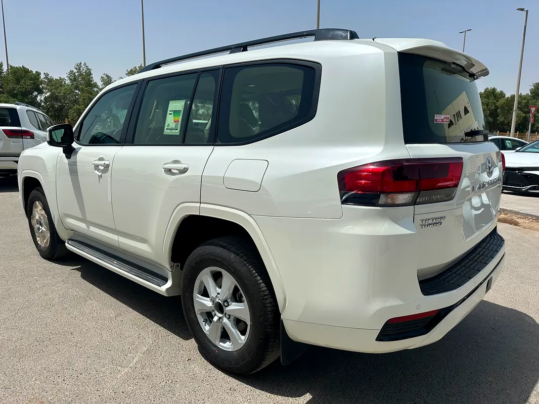 Toyota Land Cruiser, 2026 — фото 3 из 10