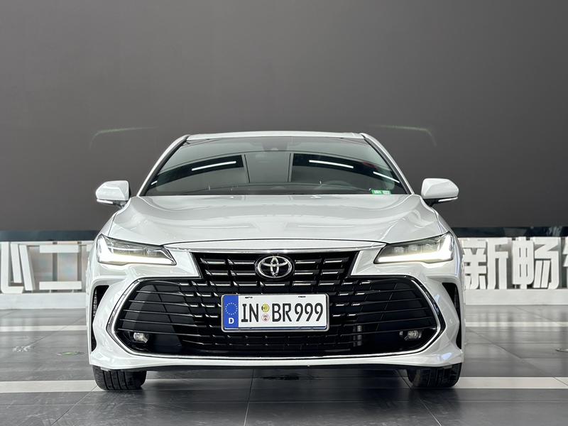 Toyota Avalon, 2022 — фото 2 из 10