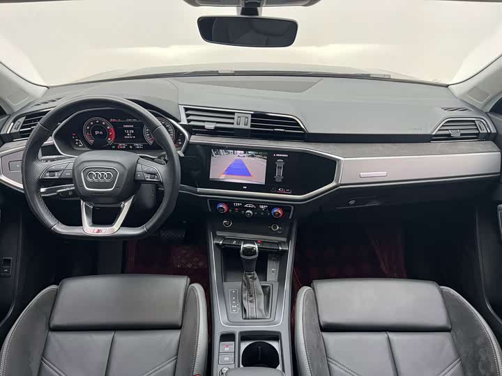 Audi Q3 Sportback, 2022 — фото 6 из 9