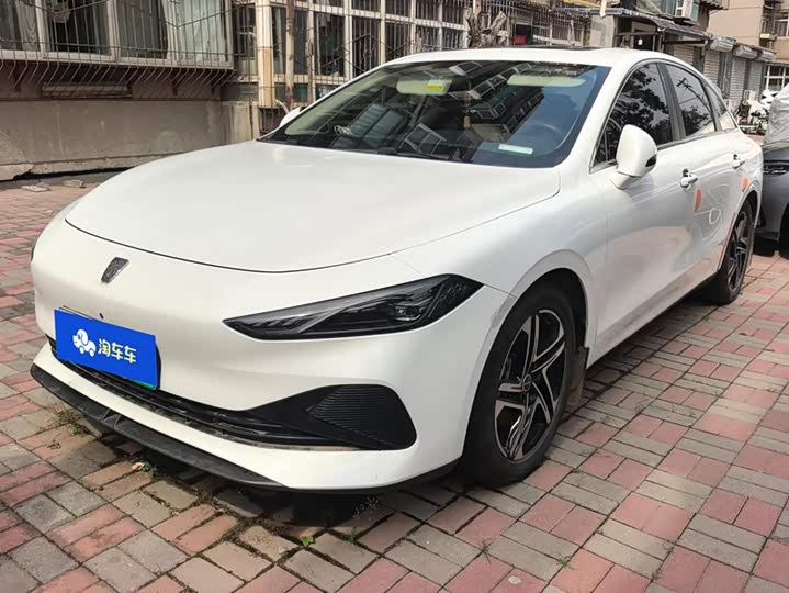 Roewe D7, 2024 — купить в Владимире под ключ