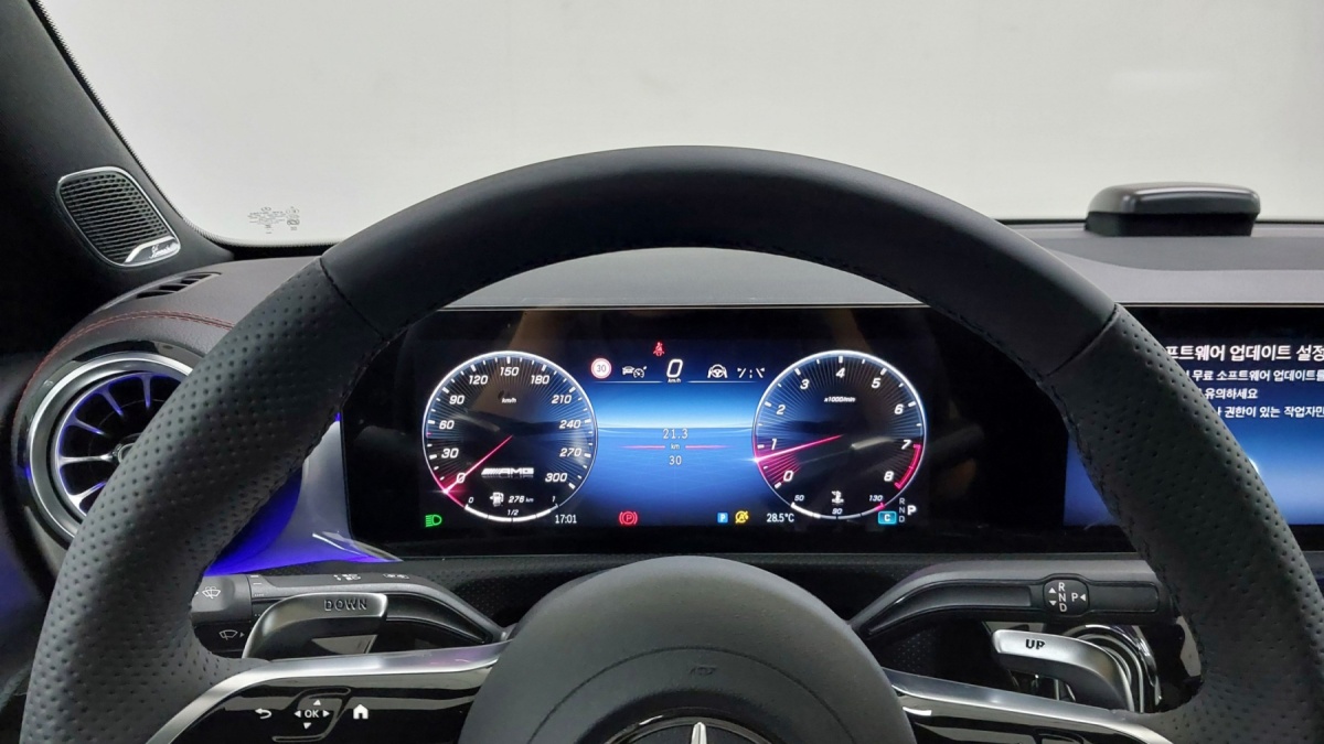 Mercedes-Benz CLA-Class, 2025 — фото 8 из 12
