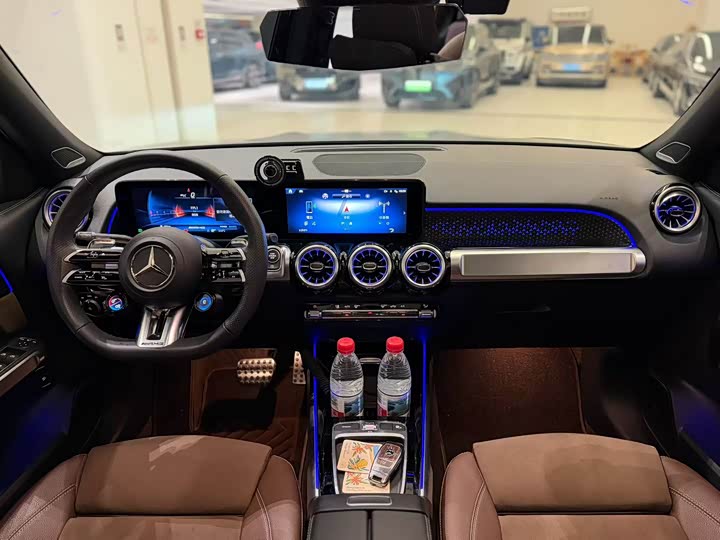Mercedes-Benz GLB-Class AMG, 2025 — фото 9 из 9
