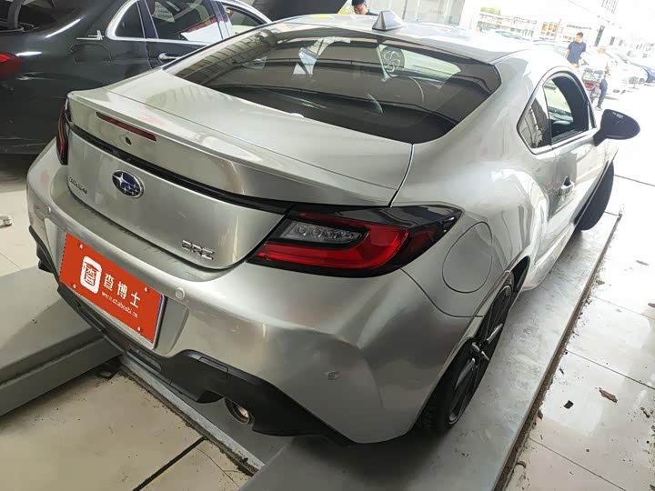 Subaru BRZ, 2022 — фото 2 из 5