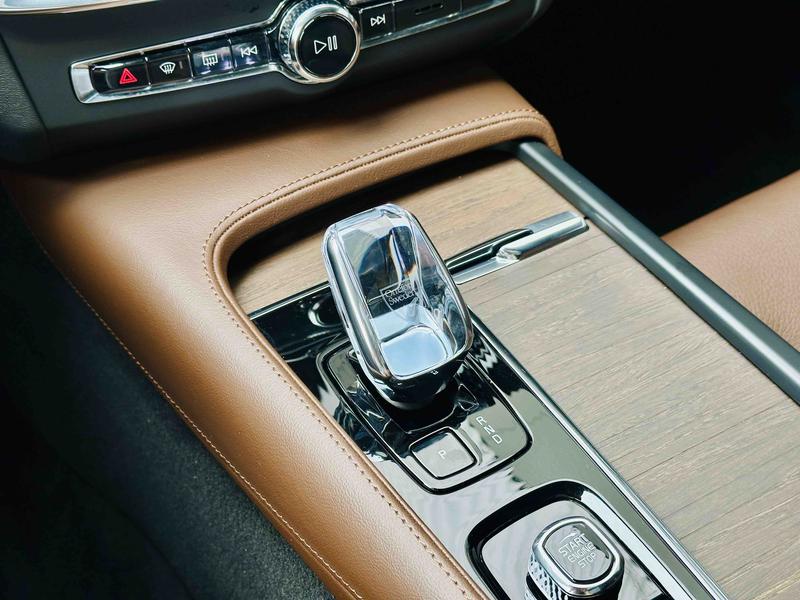 Volvo S90, 2023 — фото 7 из 11