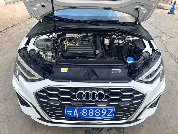 Audi A3, 2024 — фото 7 из 9